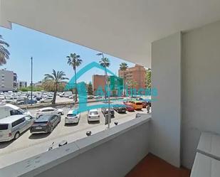 Exterior view of Flat for sale in L'Hospitalet de Llobregat