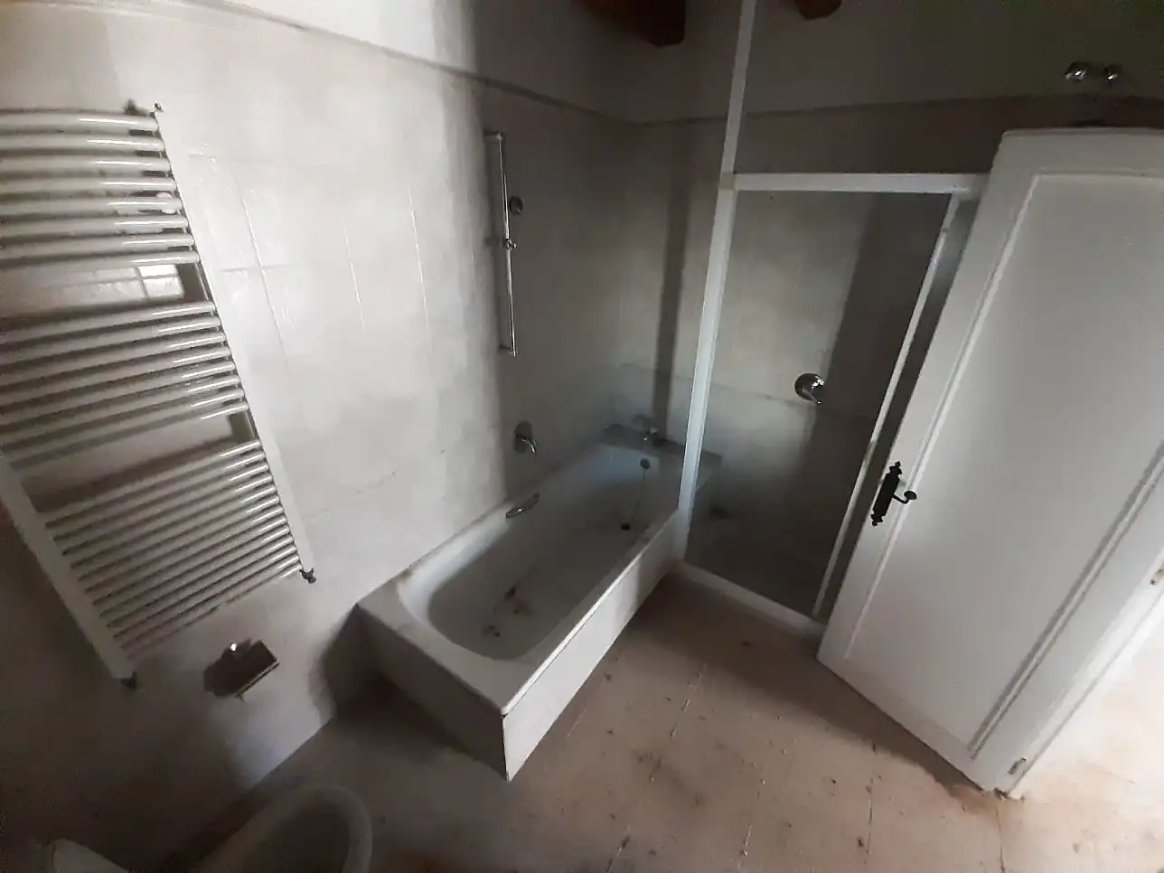 Bathroom of Houses for sale in Molacillos  with Private garden