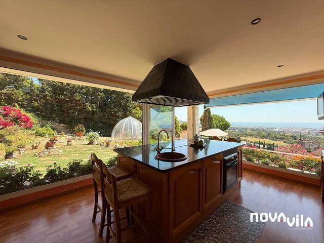 Casa-chalet en Venta en Carrer FLUVIA en Can Carreras - Montessol