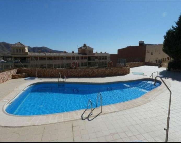 Piscina de Piso en venta en Vícar con Aire acondicionado, Terraza y Amueblado