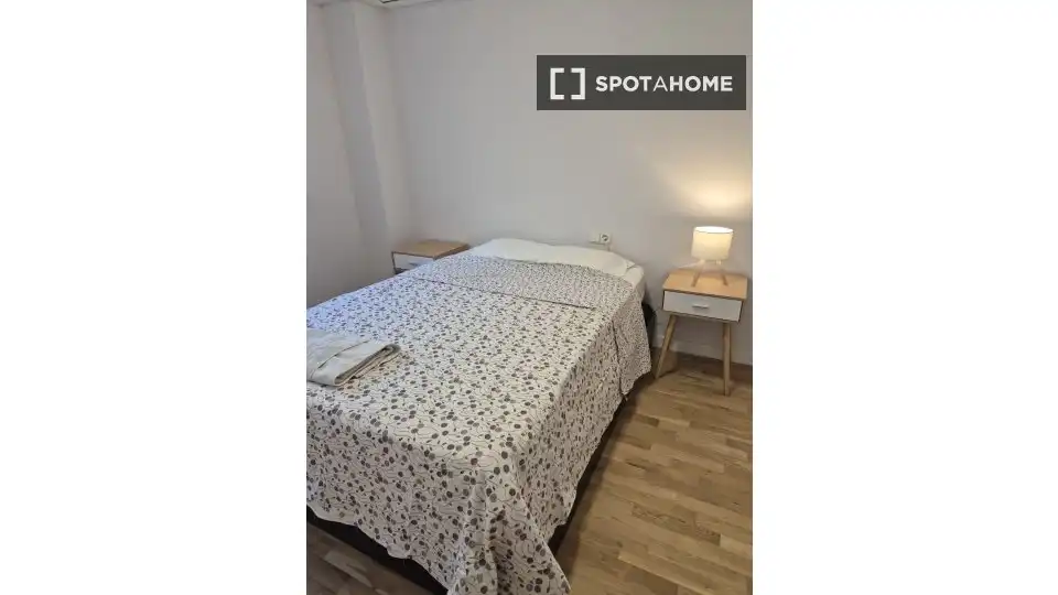Habitación en El Cabanyal - El Canyamelar
