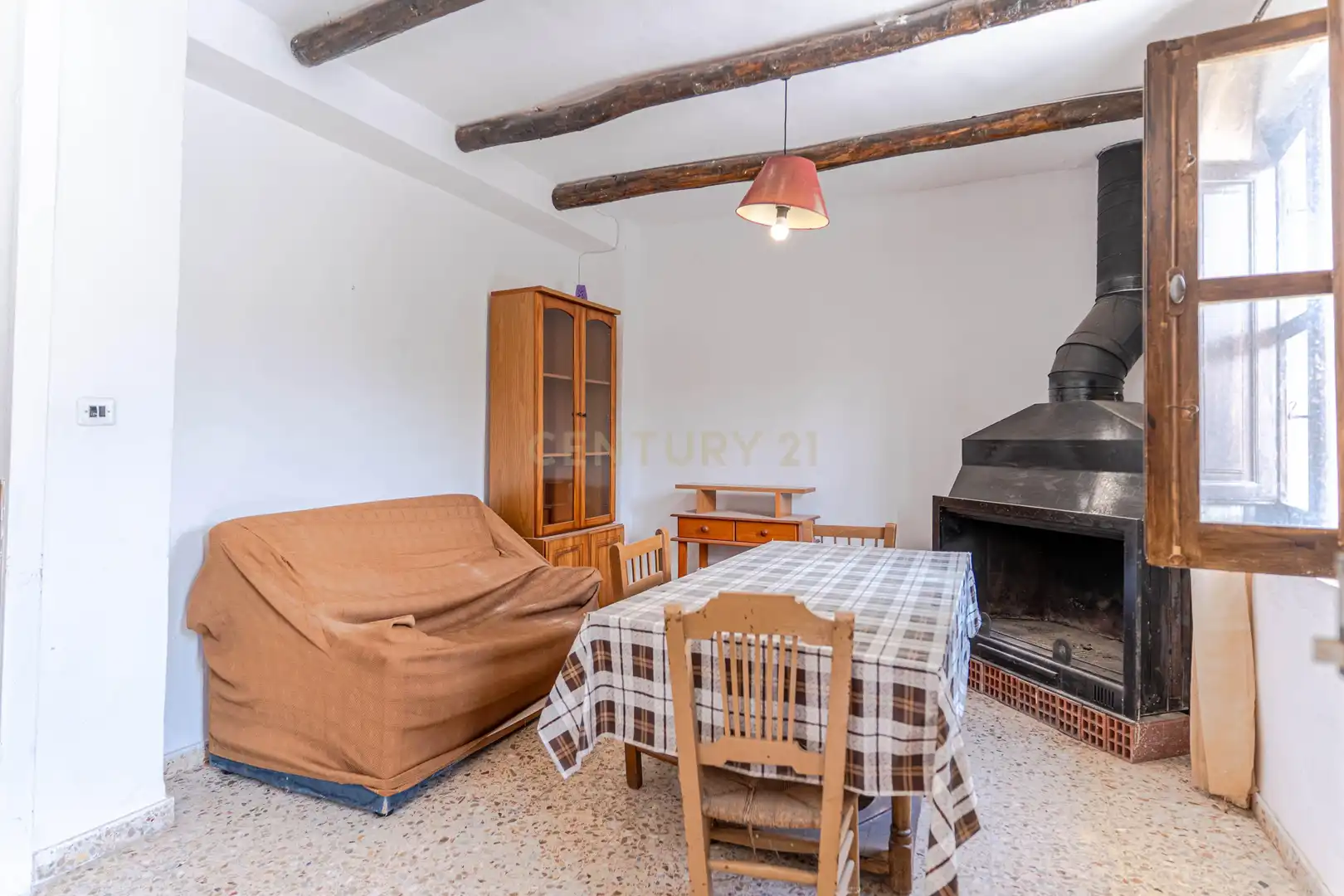 Sala d'estar de Casa o xalet en venda en El Pinar amb Balcó