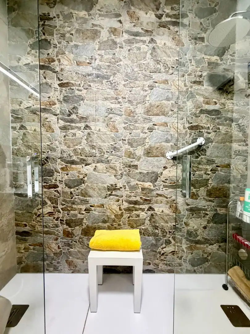 Baño de Piso en venta en Málaga con Calefacción y Terraza