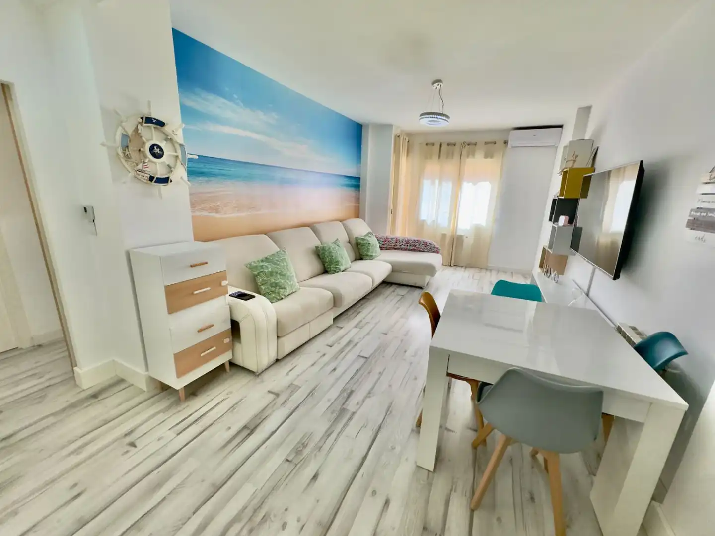 Sala de estar de Piso en venta en Valdepeñas con Aire acondicionado, Calefacción y Balcón
