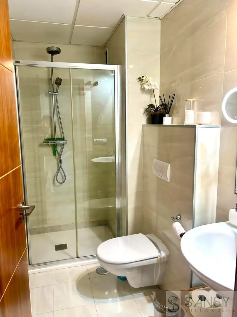 Bany de Apartament de lloguer en Jávea / Xàbia amb Aire condicionat, Calefacció i Terrassa