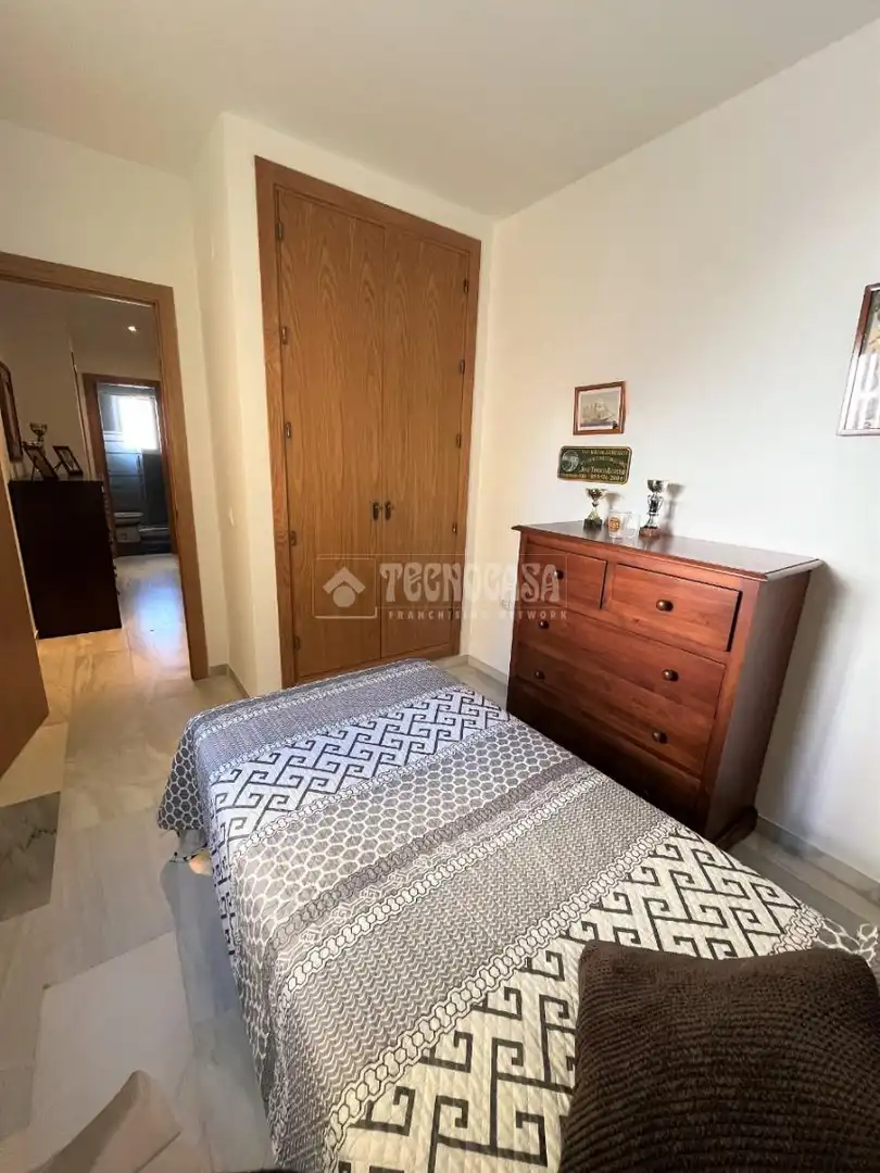 Habitación de Casa adosada en venta en San Fernando con Aire acondicionado, Terraza y Balcón