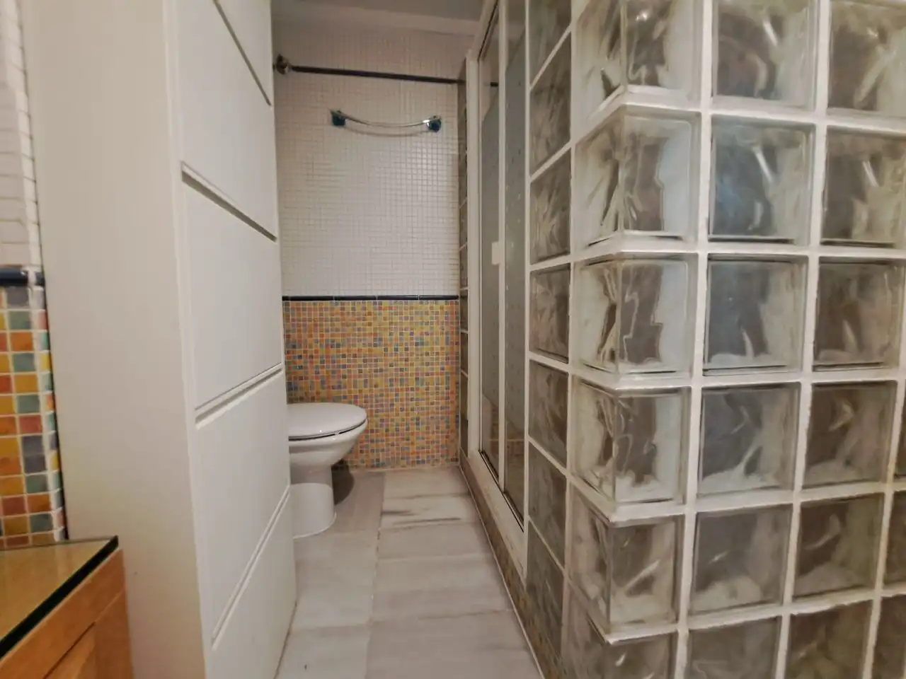 Baño de Piso de alquiler en Málaga con Amueblado