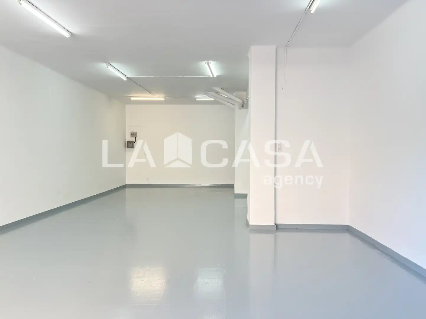 Local comercial en venda a Artigues - Llefià, imagen 8
