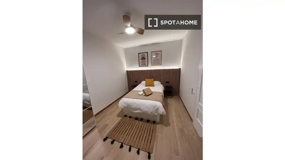 Habitació a Gavà, Barcelona
