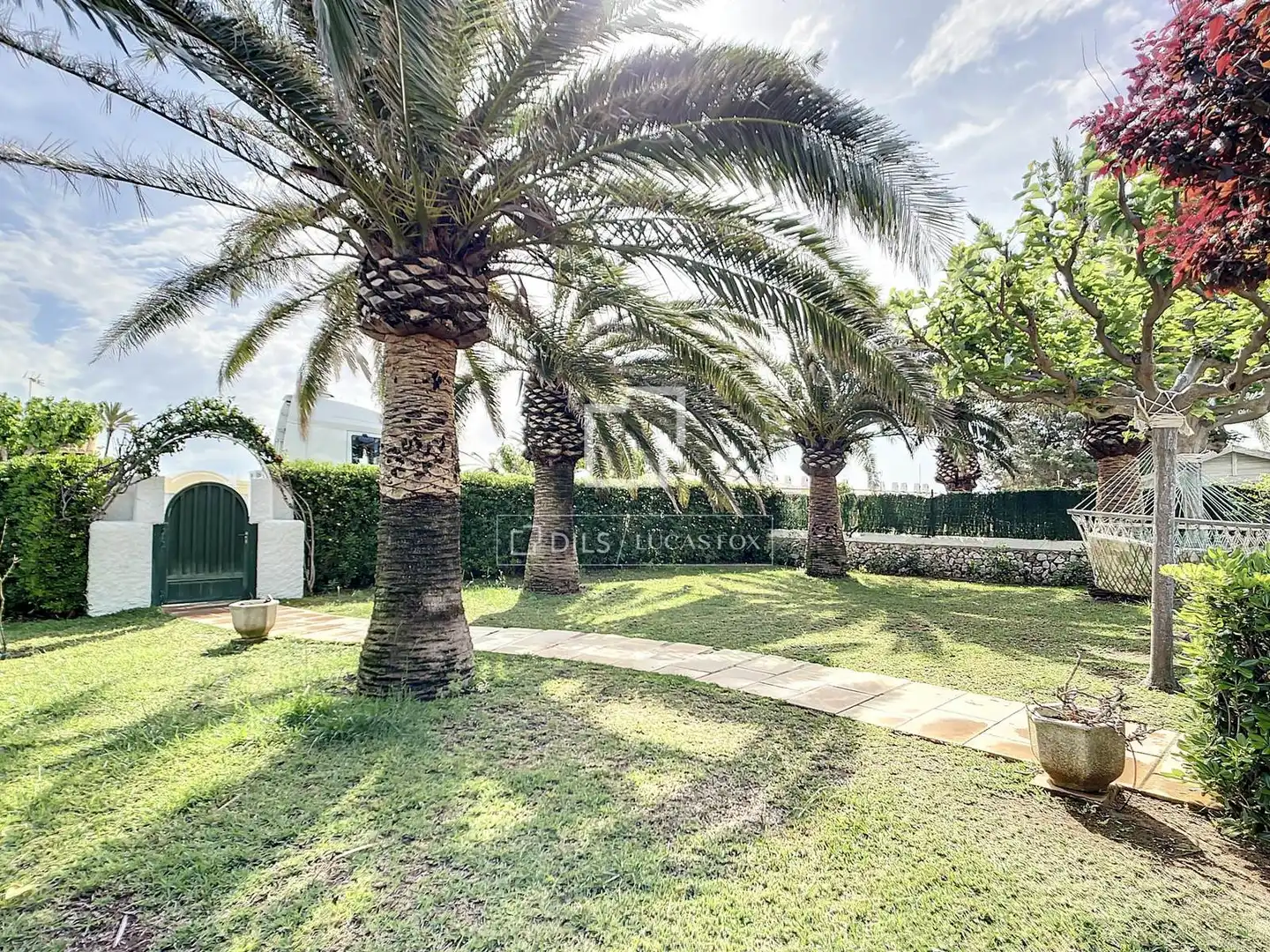 Chalet con jardín en alquiler en Cala en Blanes, imagen 2