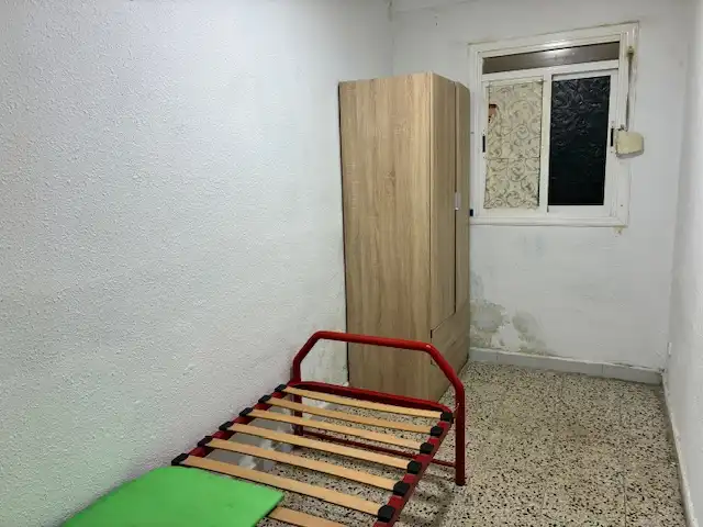 Habitación de Piso en venta en Sant Feliu de Llobregat con Aire acondicionado y Balcón