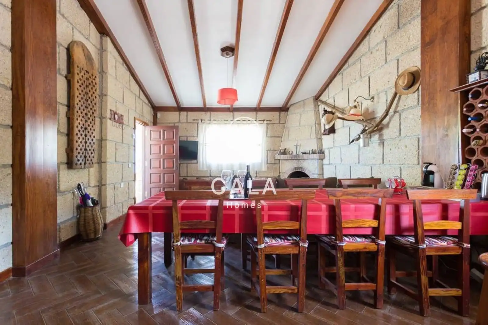 Houses for sale in Granadilla de Abona  with Air Conditioner, Heating and Furnished