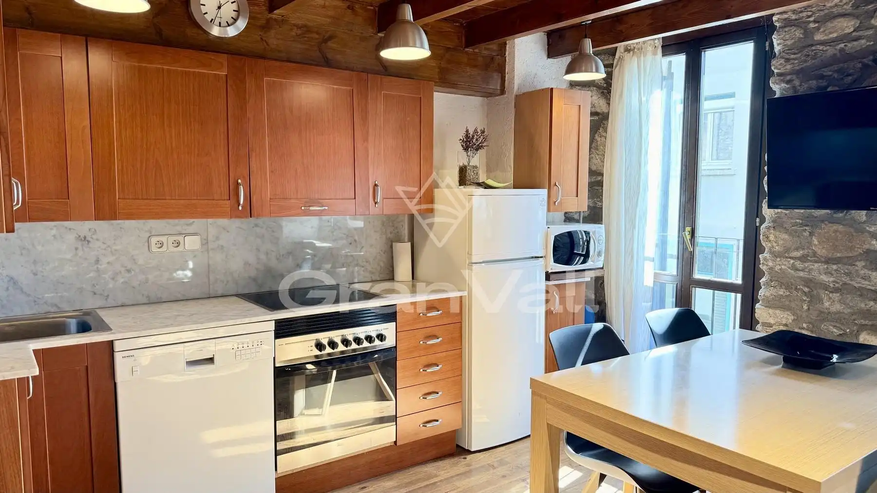 Apartment zum Verkauf in Bourg - Madame, imagen 2