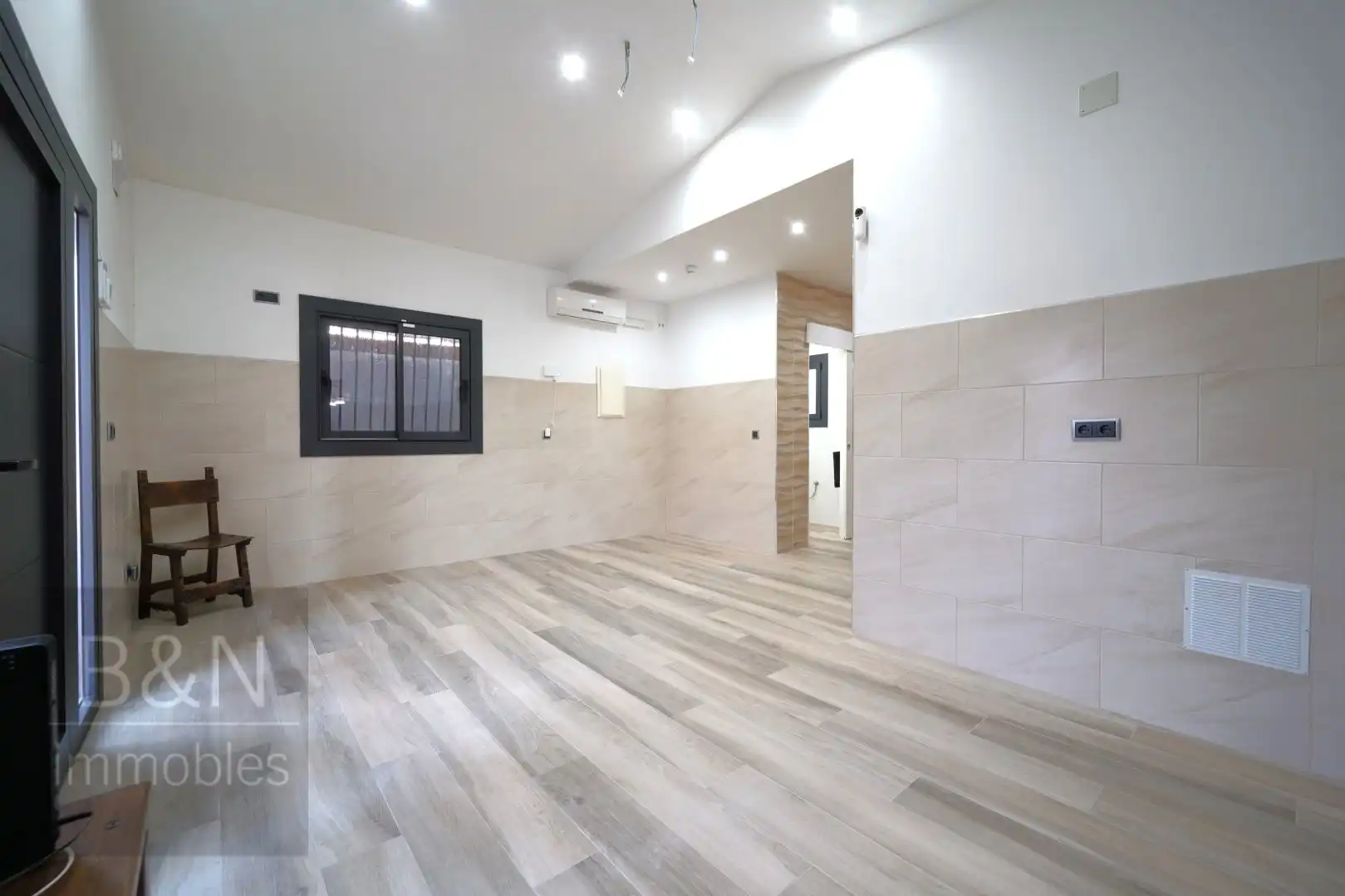 Houses for sale in Rubí  with Air Conditioner, Heating and Swimming Pool
