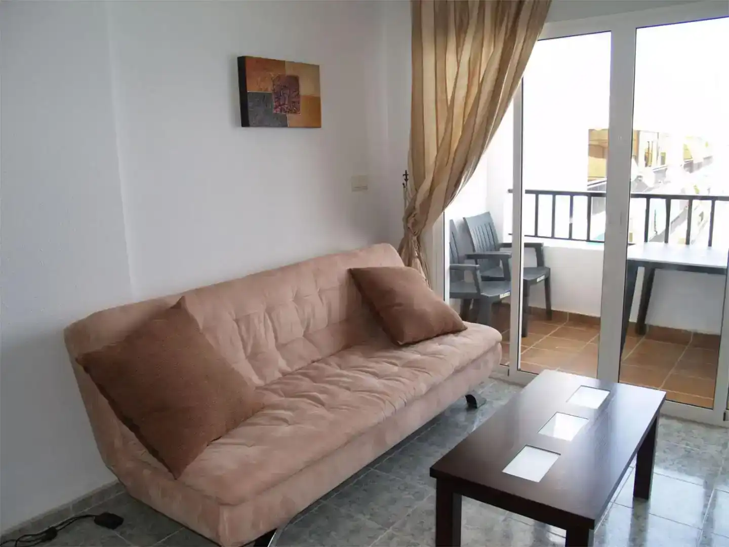 Sala d'estar de Apartament de lloguer en Almuñécar amb Balcó