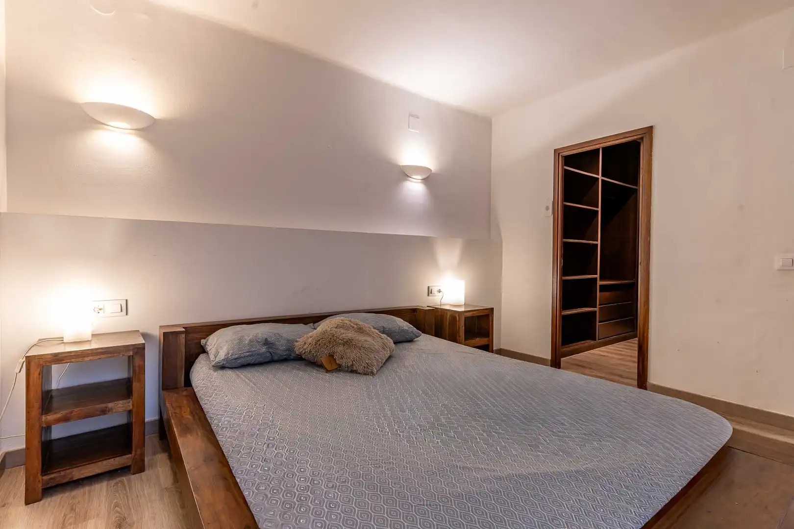 Flat for sale in CL LETRA M SANTA LLUCIA Es: Pl: Pt: VILANOVA I L, L'Aragai