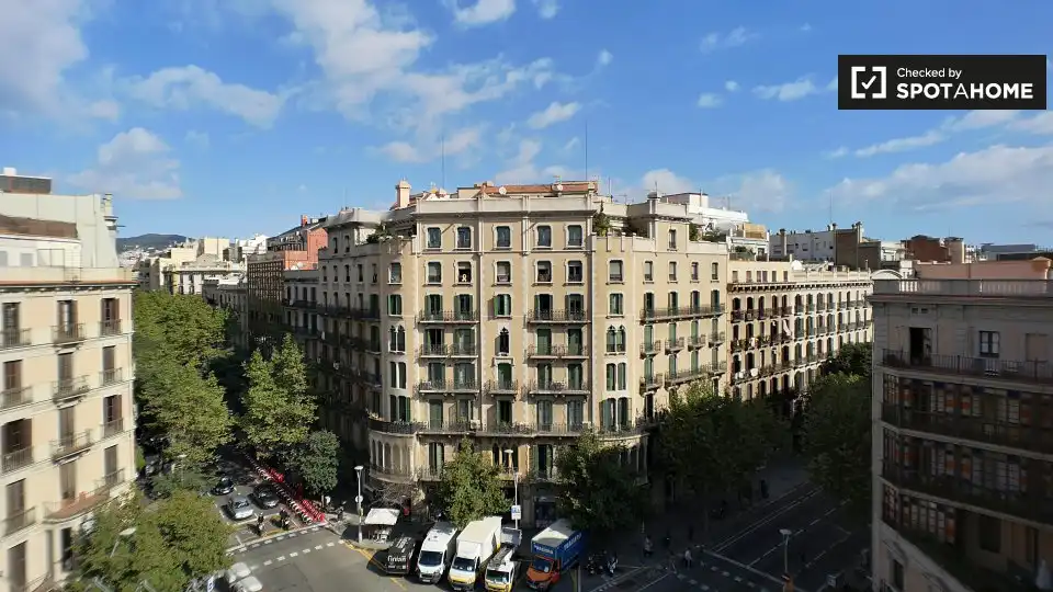 Appartamento con terrazza in affitto a Eixample, imagen 8