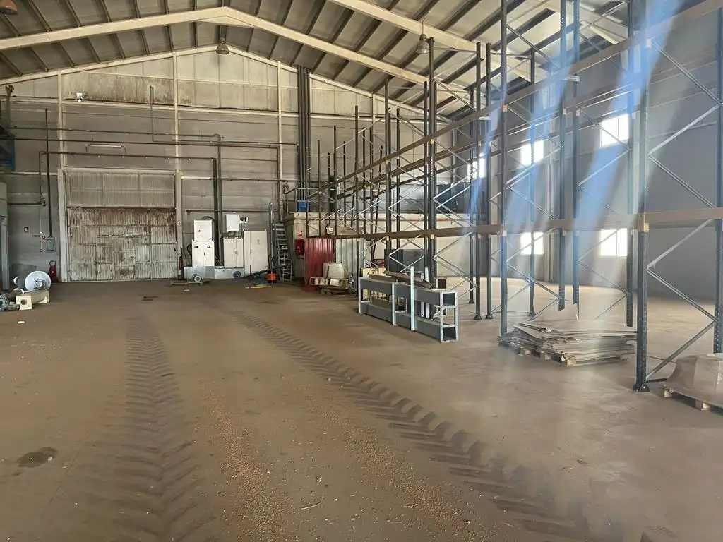 Industrial buildings for rent in Albacete  with Alarm
