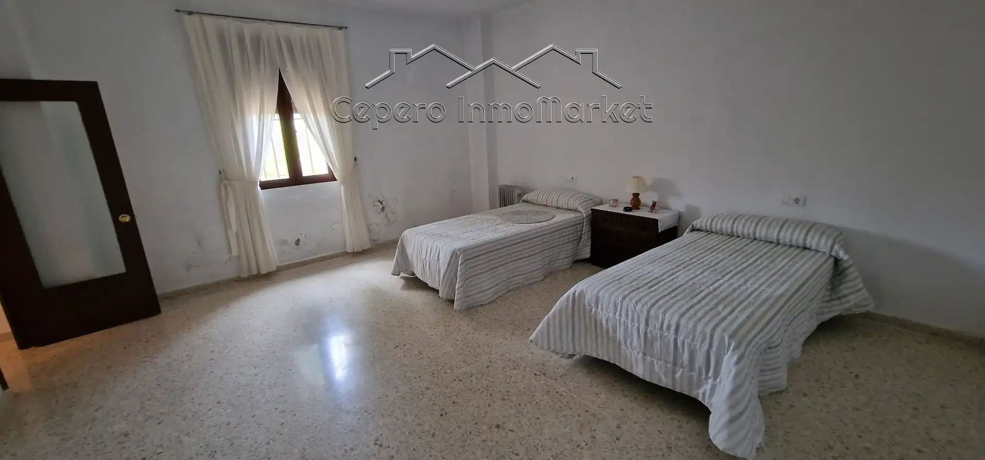 Dormitori de Finca rústica en venda en El Puerto de Santa María amb Terrassa
