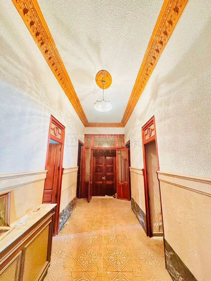 Edificio en venta en El Pinós / Pinoso