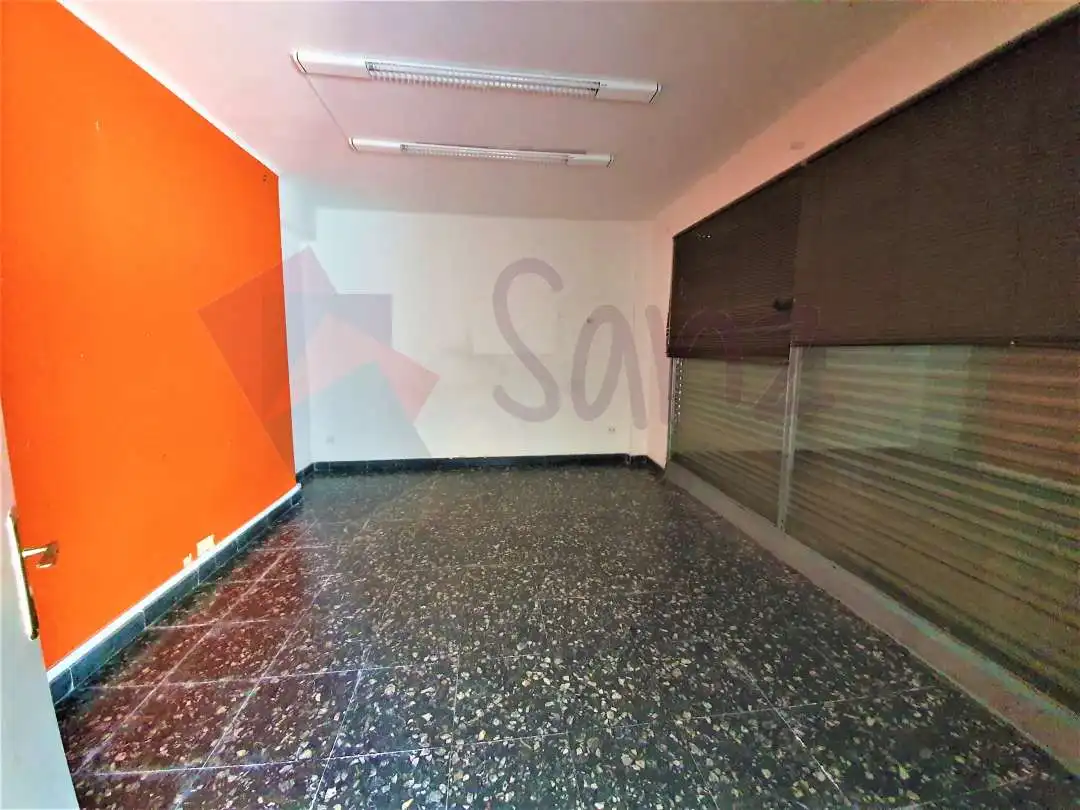 Local comercial de lloguer a Oyón-Oion, imagen 3
