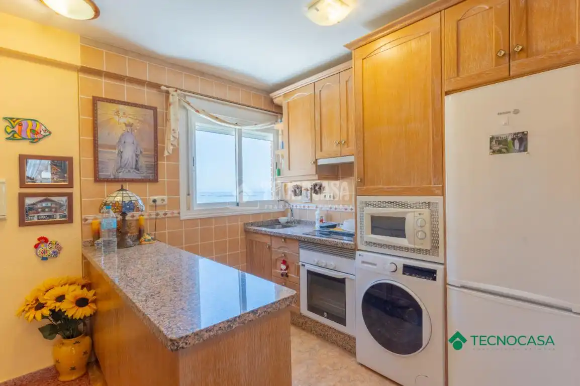 Cocina de Piso en venta en Roquetas de Mar con Aire acondicionado