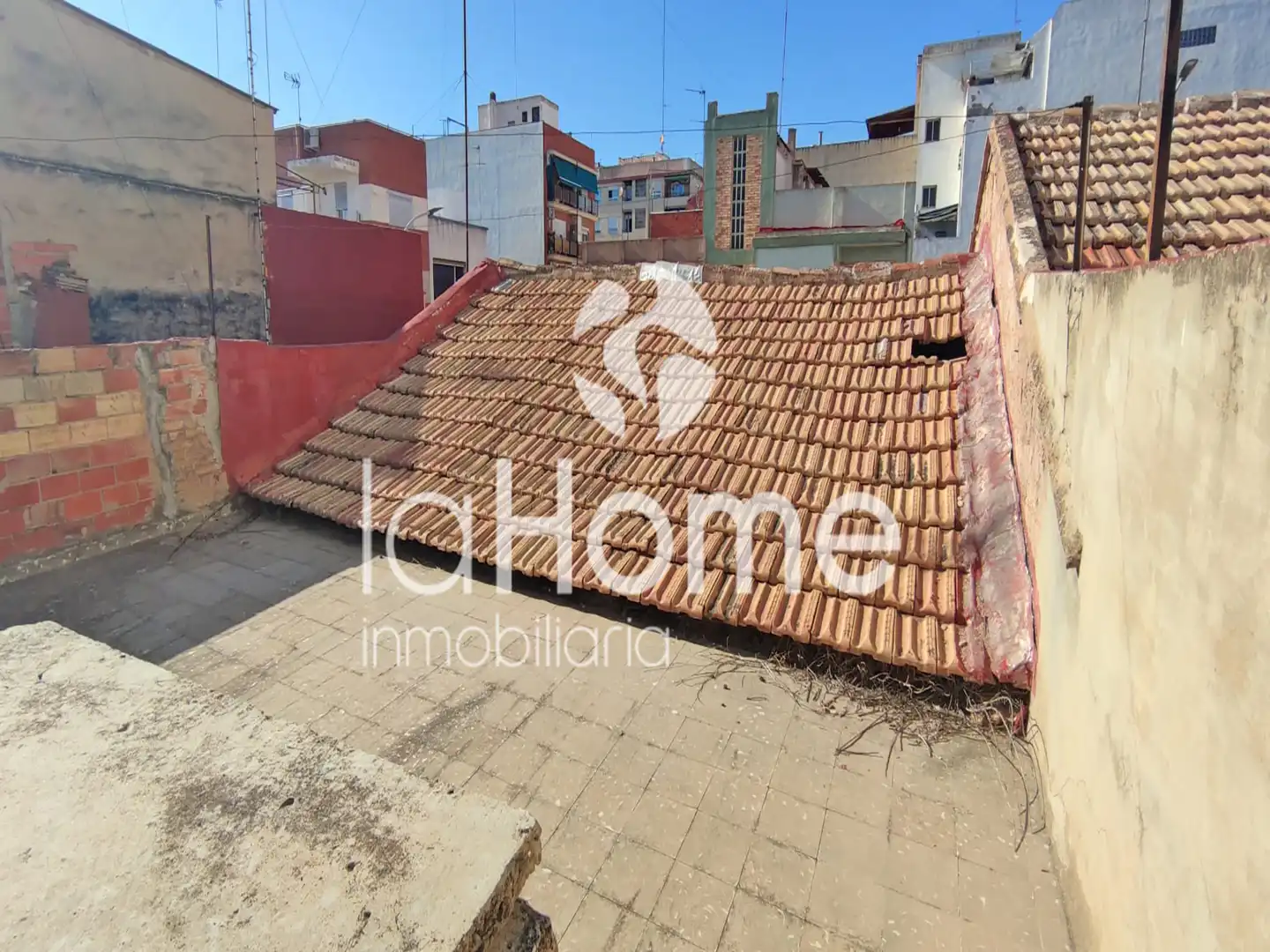 Vista exterior de Residencial en venta en Burjassot