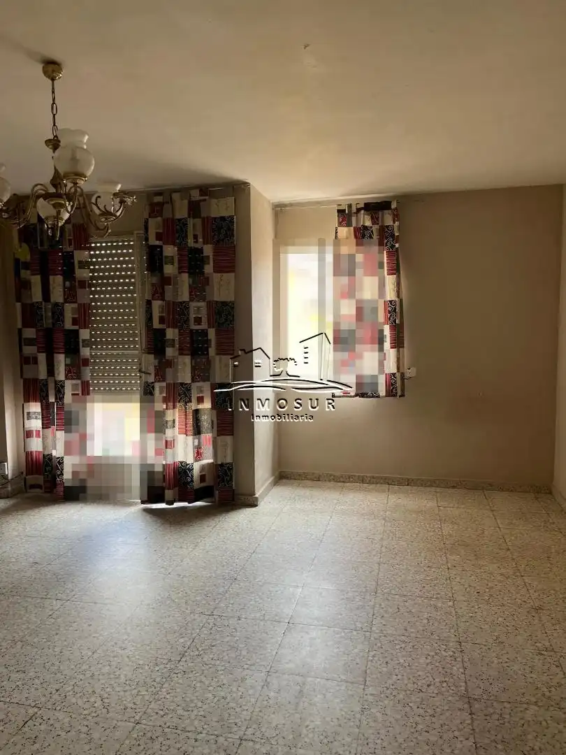 Dormitori de Pis en venda en Lucena amb Traster