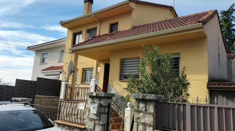 Photo 2 of Single-family semi-detached for sale in  Mora, 12, Collado Mediano, Madrid