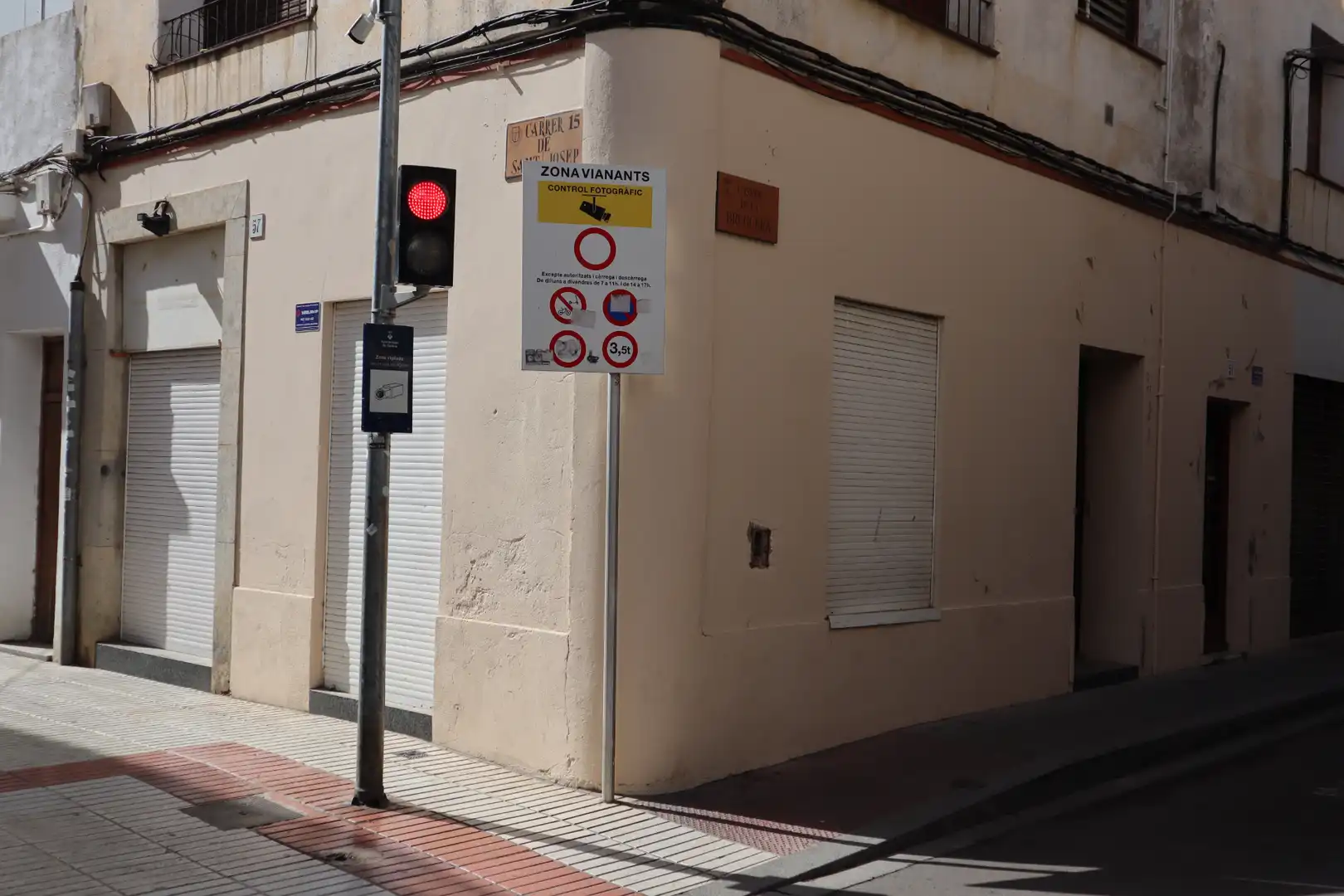 Local comercial de lloguer a Carrer de Sant Josep 57