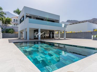 Casa amb piscina en venda a Costa Adeje