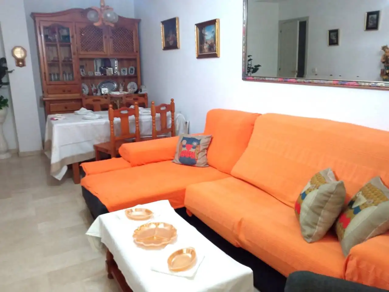 Wohnzimmer von Wohnung zur Miete in Rincón de la Victoria mit Möbliert