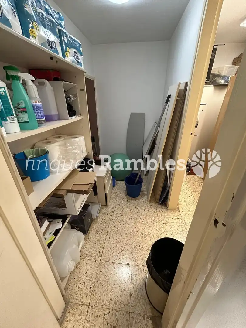 Gewerbefläche zum Verkauf in El Poble Sec, imagen 11