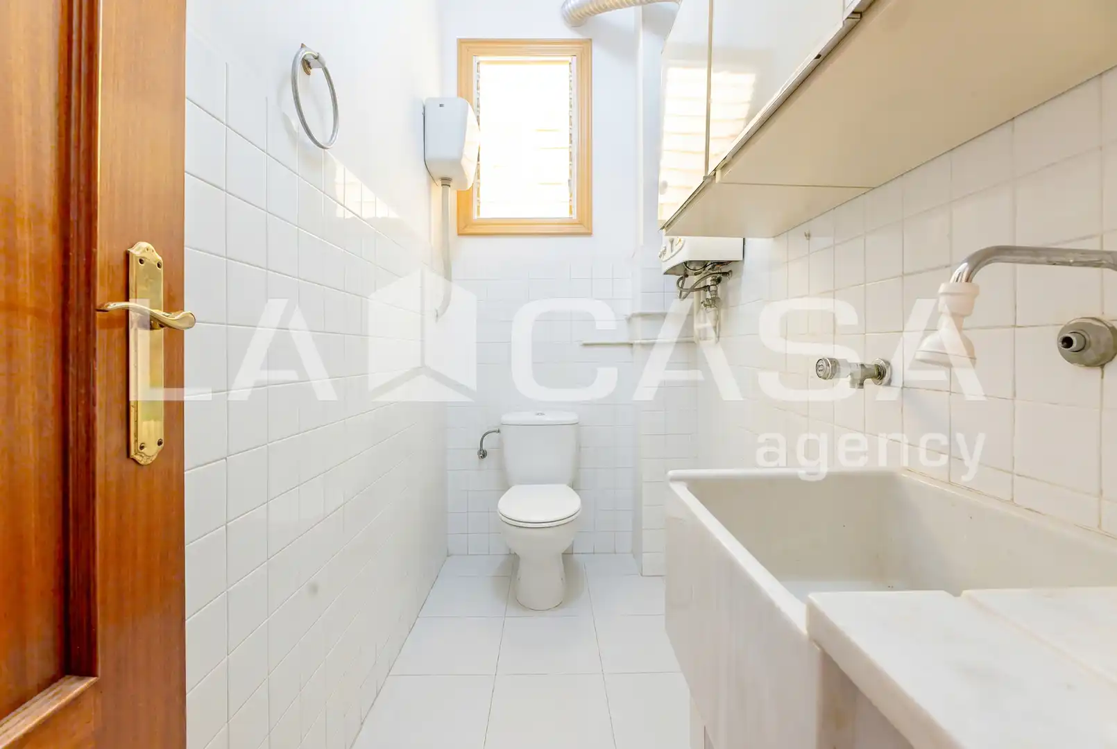 Bathroom of Flat for sale in Valencia  with Heating and Balcony