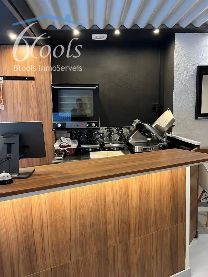 Local en traspaso en Mollet del Vallès