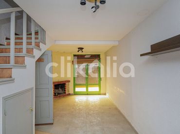 Casa con piscina en venta en Sant Maurici