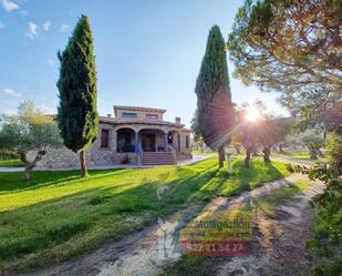 Exterior view of House or chalet to rent in Sierra de Fuentes