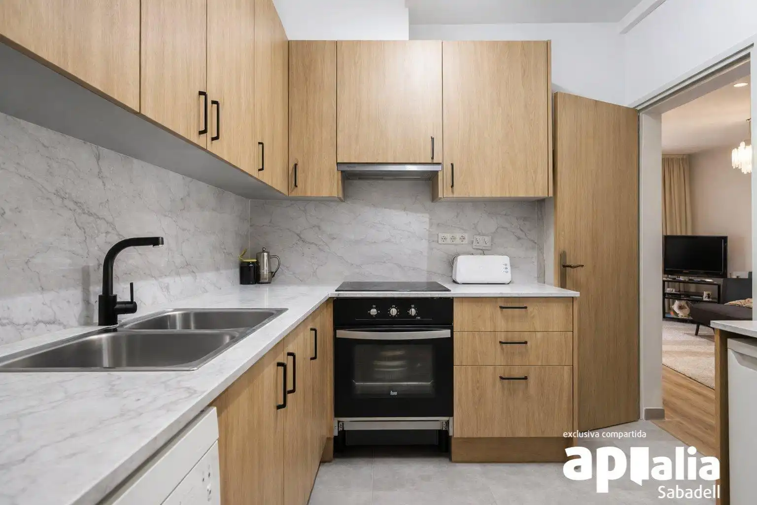 Flat with terrace for sale in Centre - Sant Oleguer, imagen 5