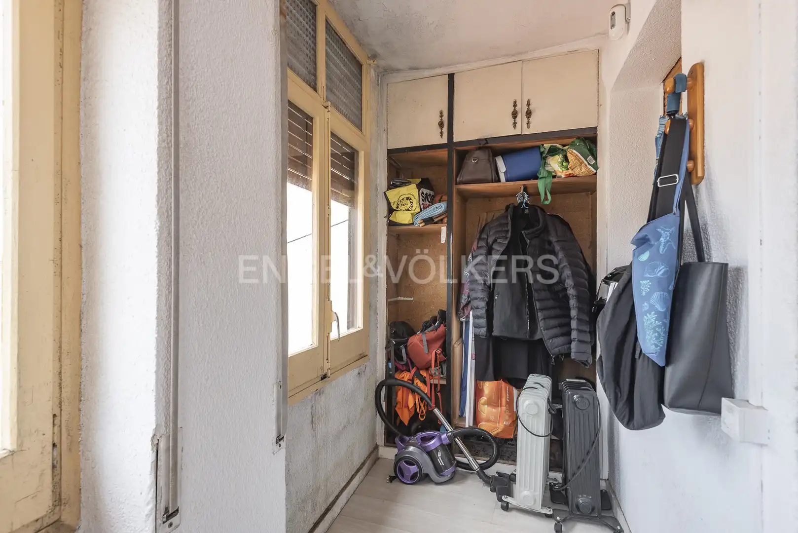 Wohnung zum Verkauf in Barcelona mit Heizung, Parkett und Terrasse
