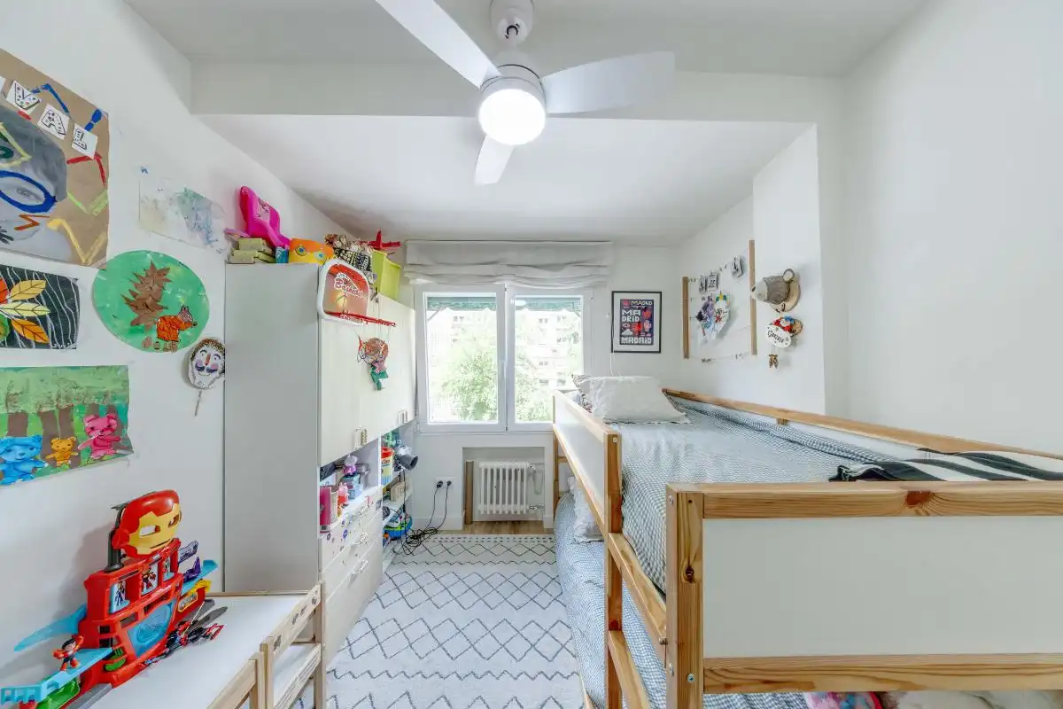Schlafzimmer von Wohnung zum Verkauf in Madrid mit Klimaanlage, Heizung und Privatgarten