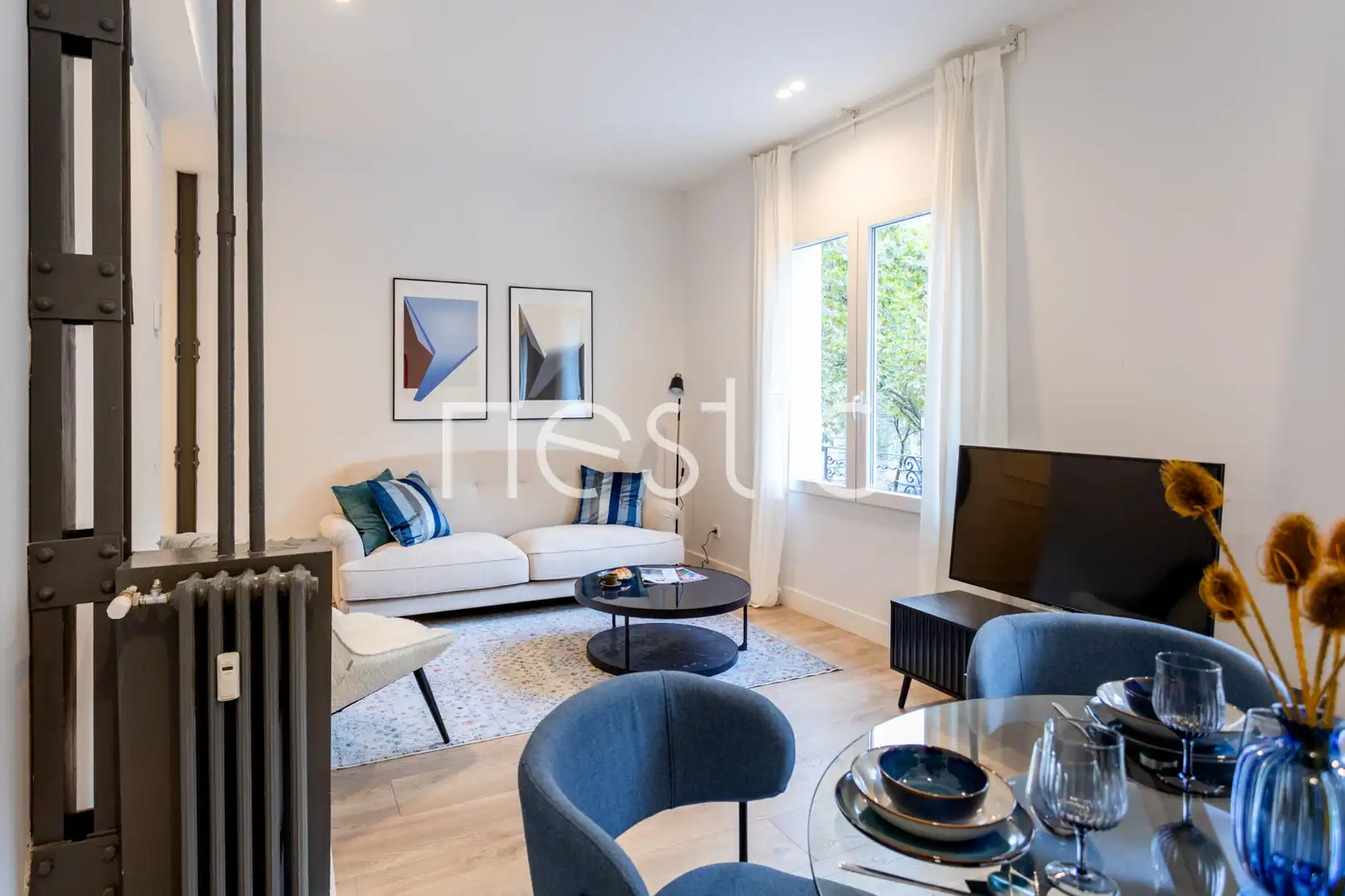 Sala d'estar de Apartament de lloguer en Madrid amb Aire condicionat, Calefacció i Moblat
