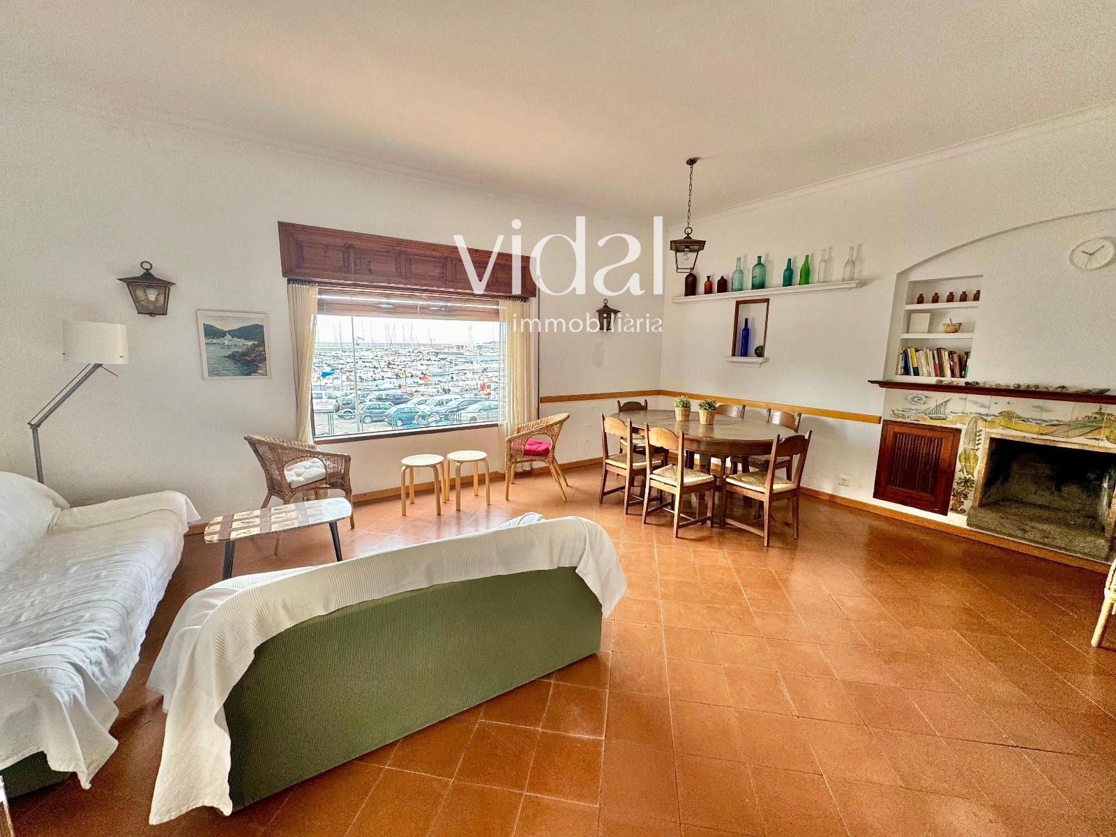 Sala d'estar de Casa o xalet en venda en Palamós amb Terrassa i Balcó