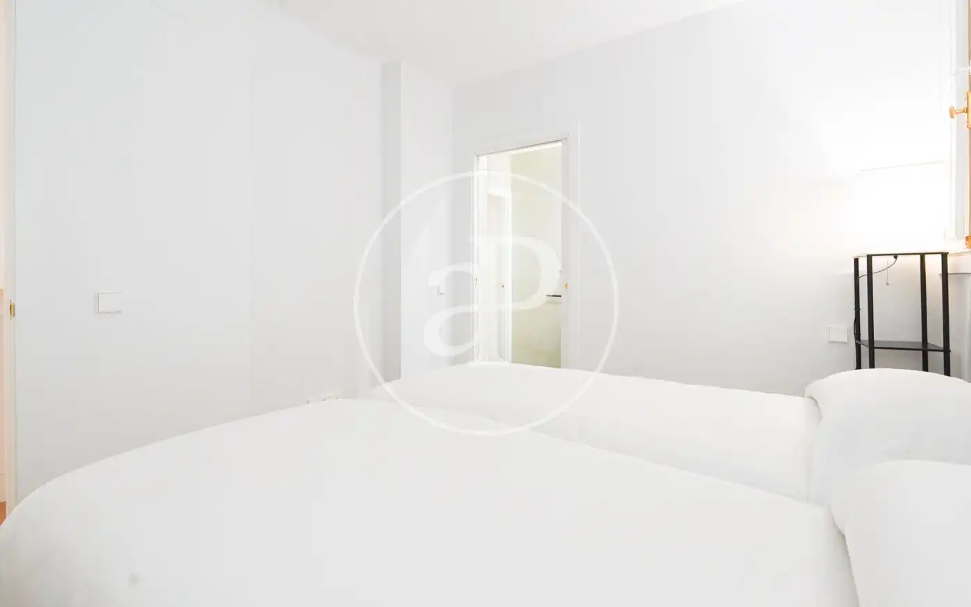 Bedroom of Flat for sale in Madrid  with Air Conditioner, Heating and Storage room