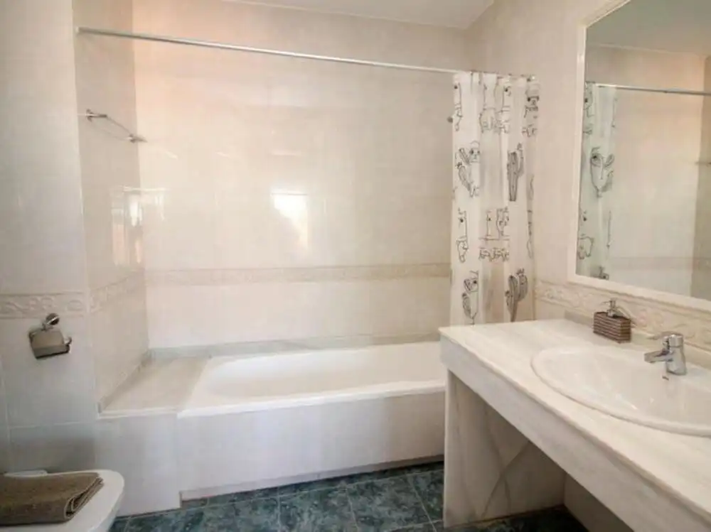 Bathroom of Detached homes for sale in Marbella  with Air Conditioner, Terrace and Swimming Pool