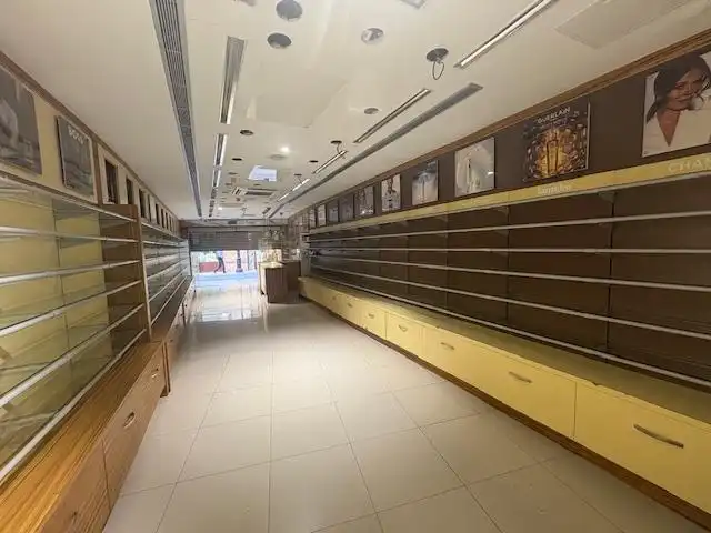 Local comercial de lloguer a Centro