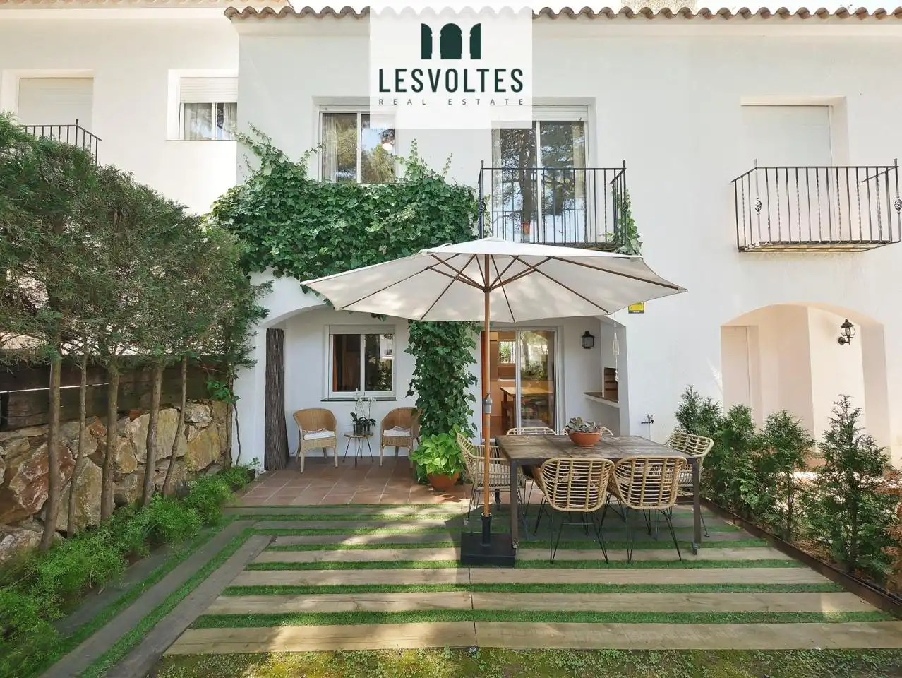 Terrace of Houses for sale in Pals  with Air Conditioner, Private garden and Balcony