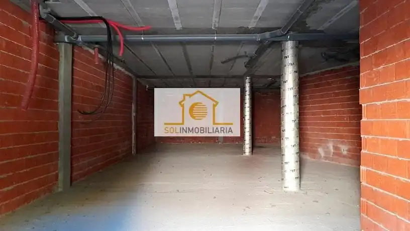 Business premises for sale in Puebla de Lillo, imagen 2