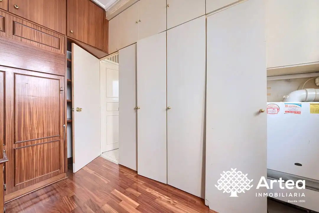 Bedroom of Flat for sale in Bilbao   with Heating