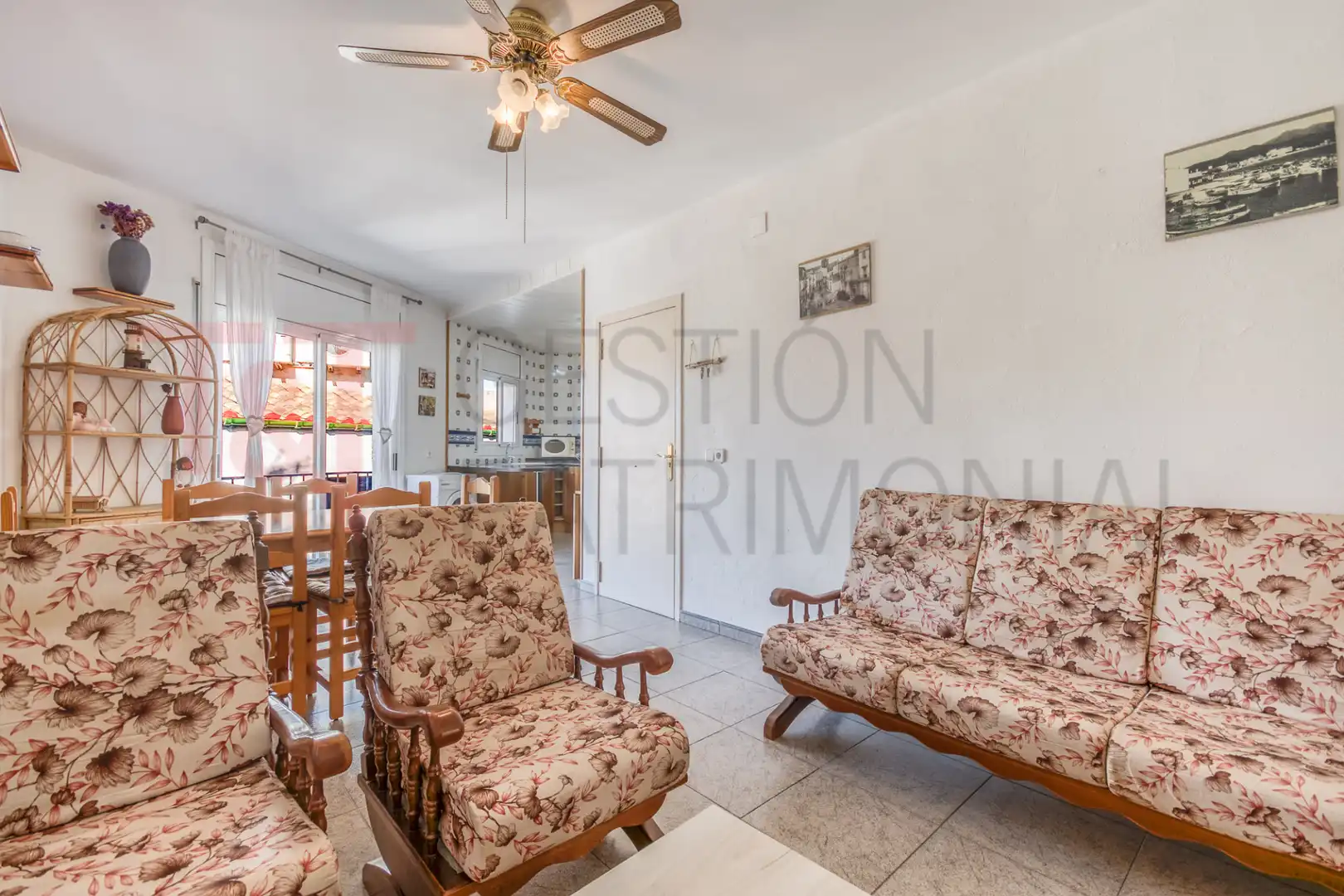 Sala de estar de Casa o chalet en venta en Llançà con Aire acondicionado, Calefacción y Terraza