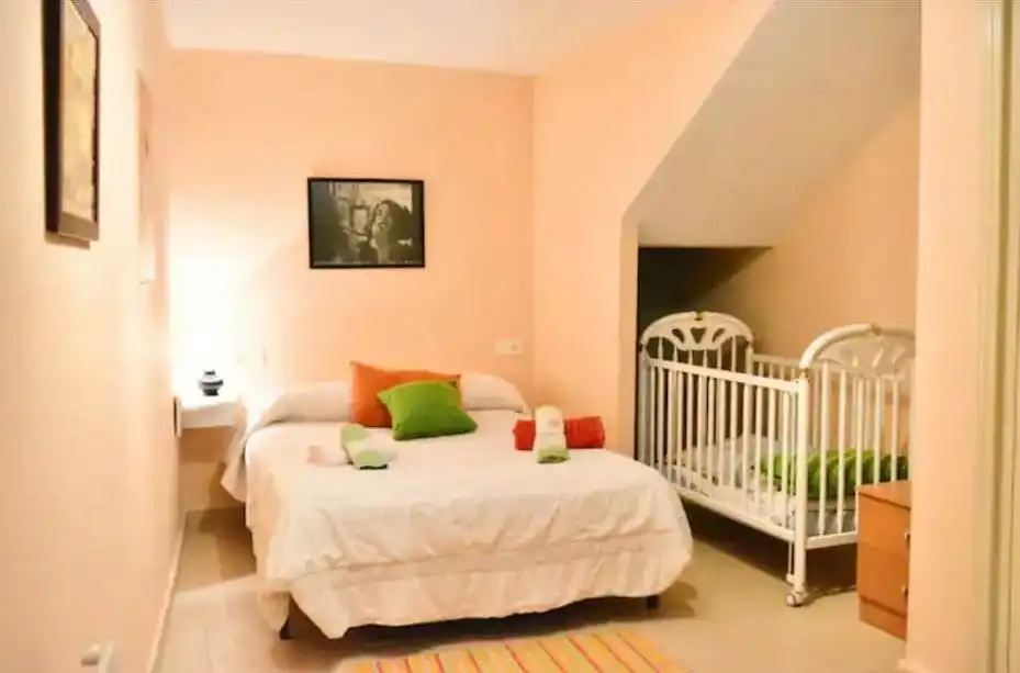 Bedroom of Apartments for rent in Cáceres  with Heating and Furnished